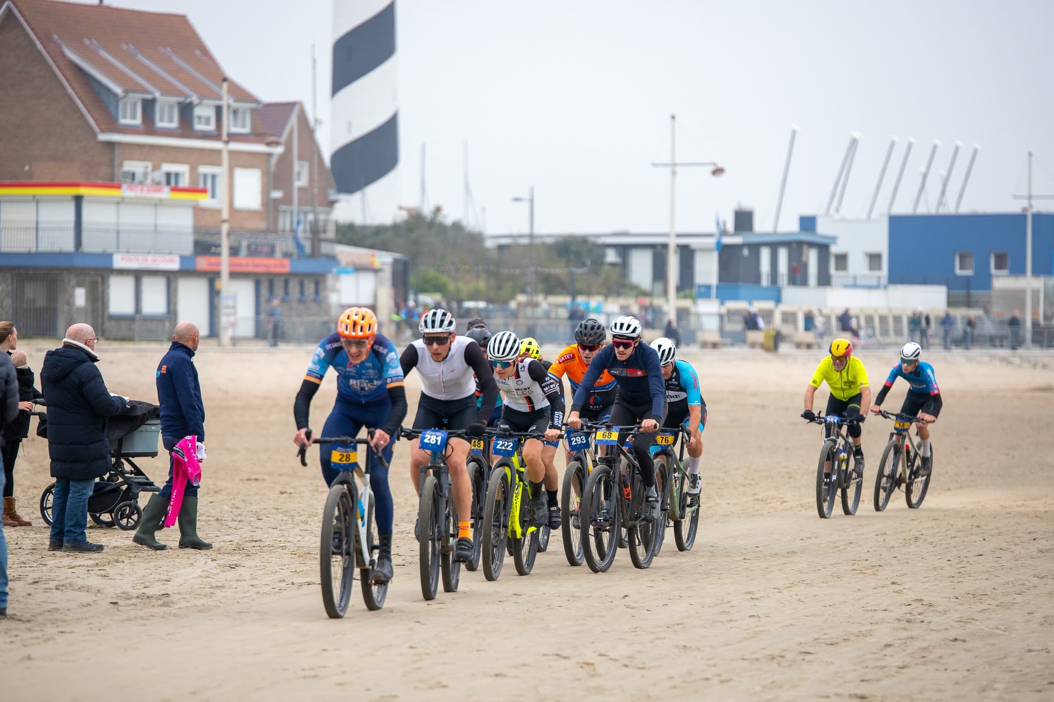 Beach race Gravelines - image